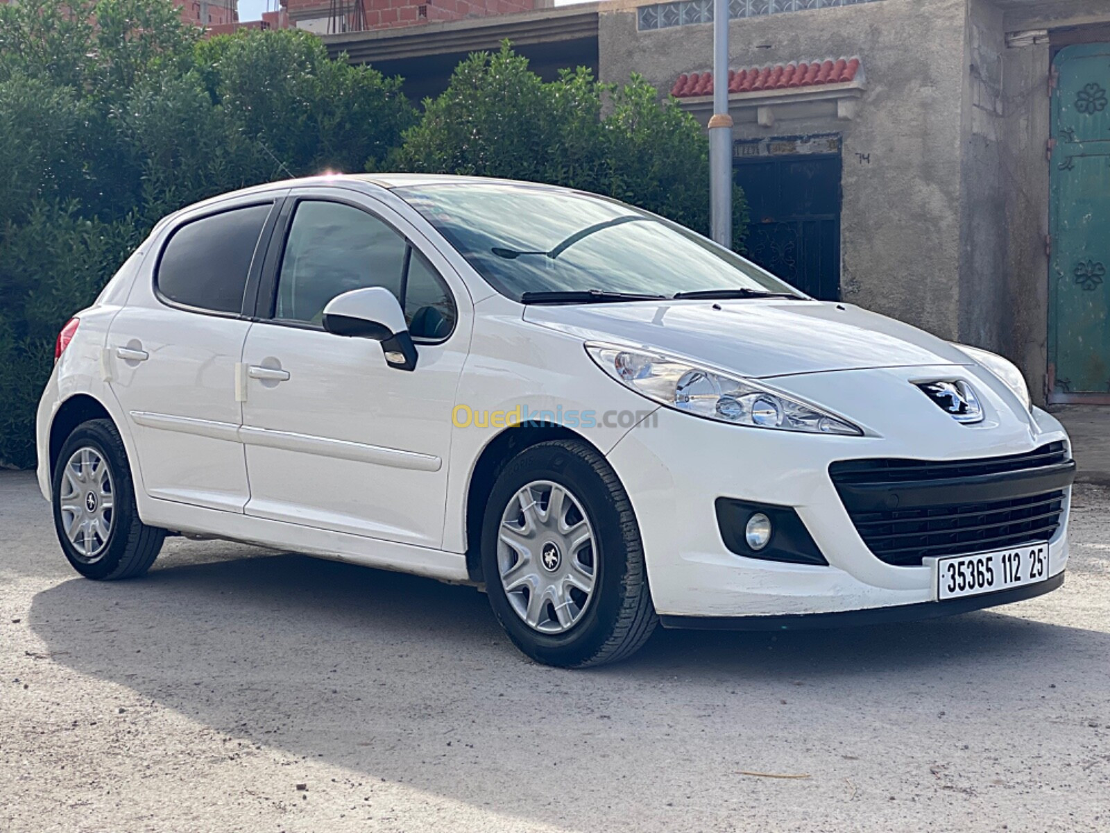 Peugeot 207 2012 