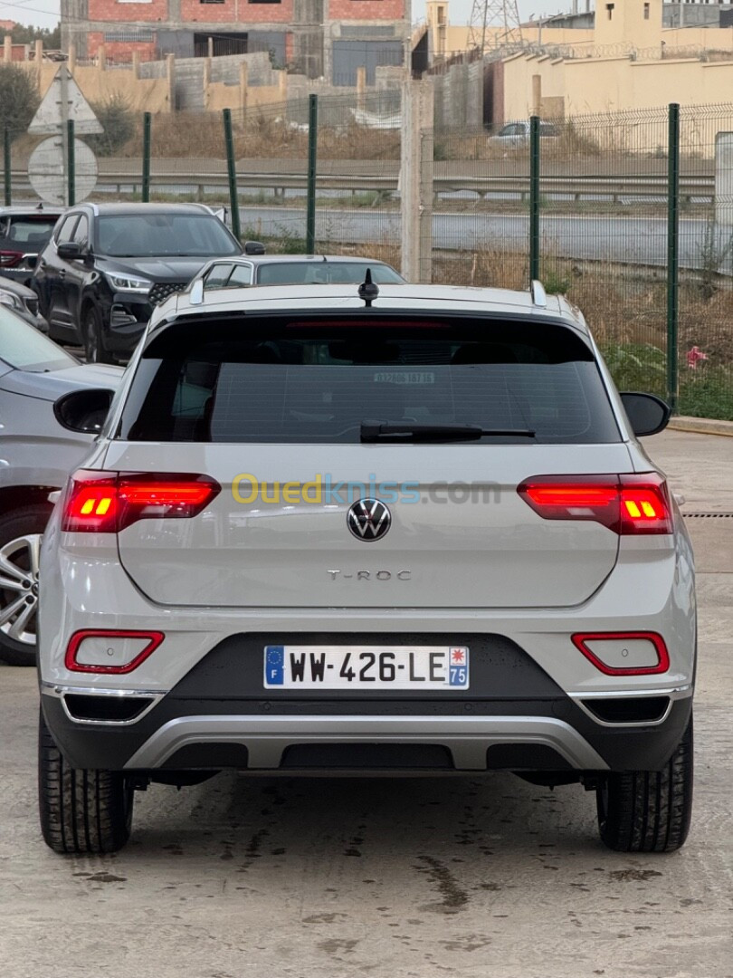 Volkswagen T-Roc 2023 