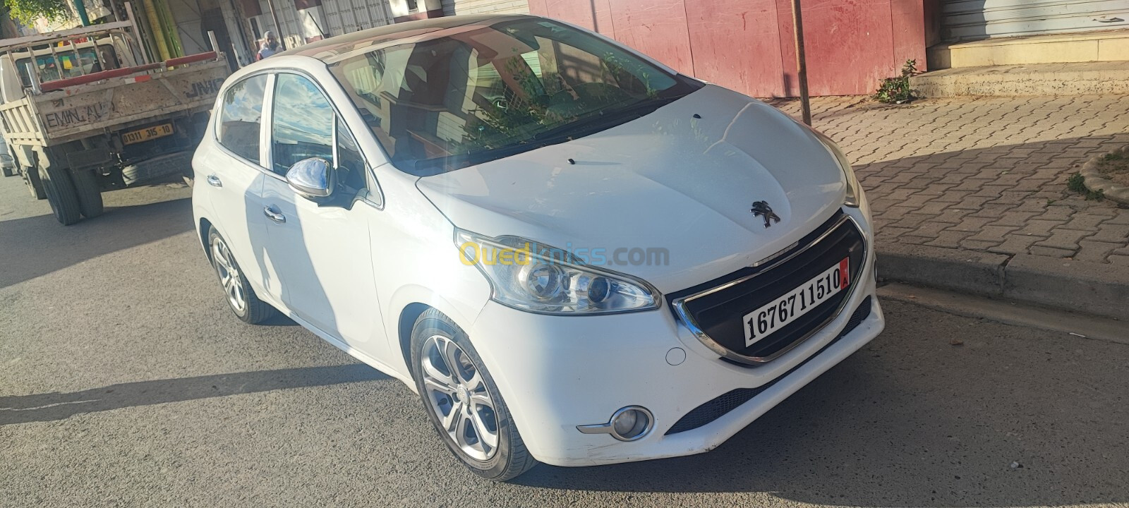 Peugeot 208 2015 Active