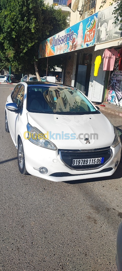 Peugeot 208 2015 Active