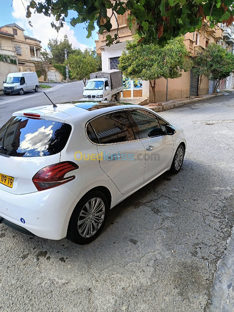 Peugeot 208 2019 Allure Facelift