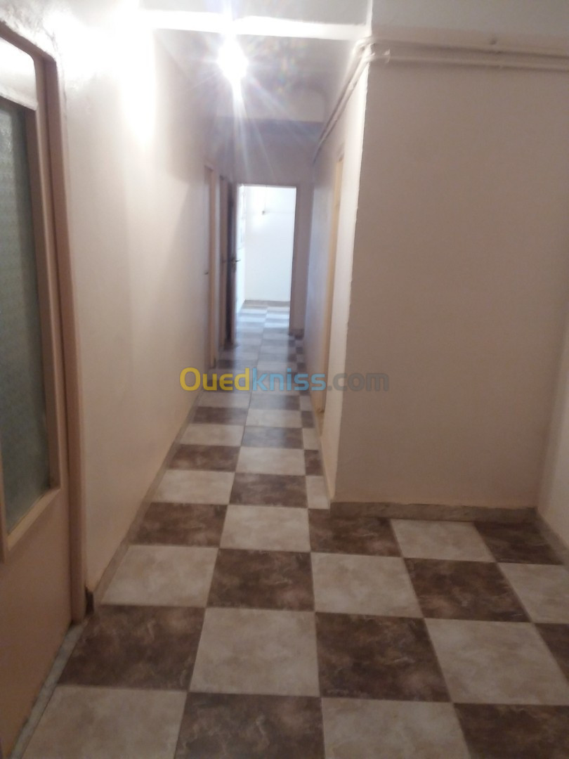 Vente Appartement F3 Tiaret Tiaret