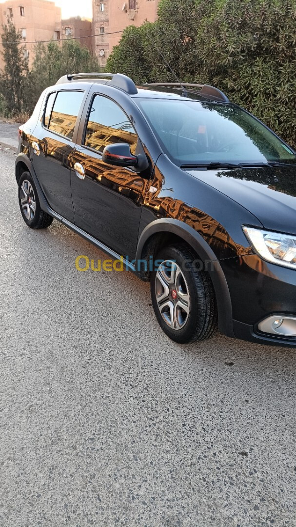 Dacia Sandero 2018 Stepway techroad 2019