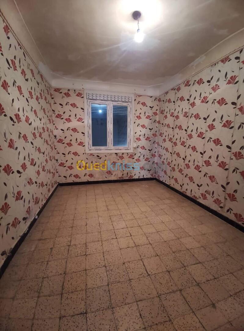 Vente Appartement F5 Mostaganem Khadra