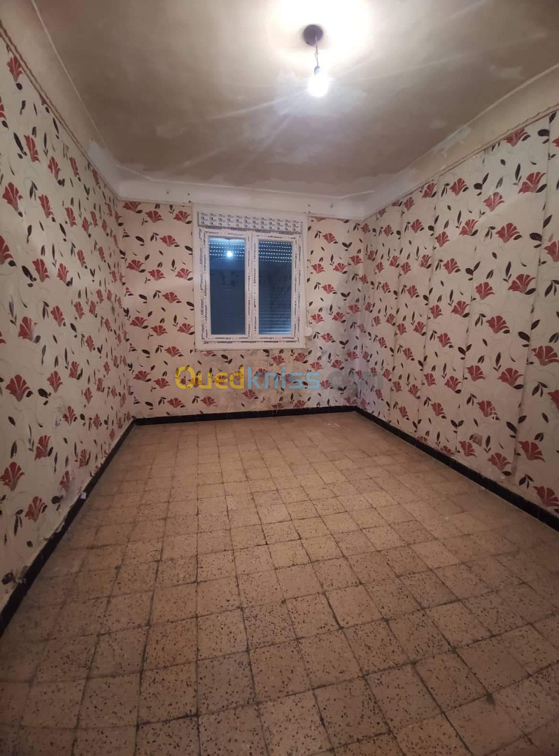 Vente Appartement F4 Mostaganem Khadra