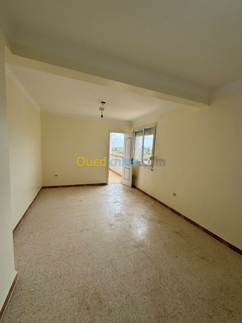 Location Appartement F3 Alger Saoula