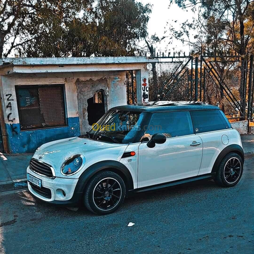 Mini R56 2012 