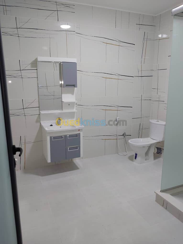 Location Appartement F4 Alger Hydra