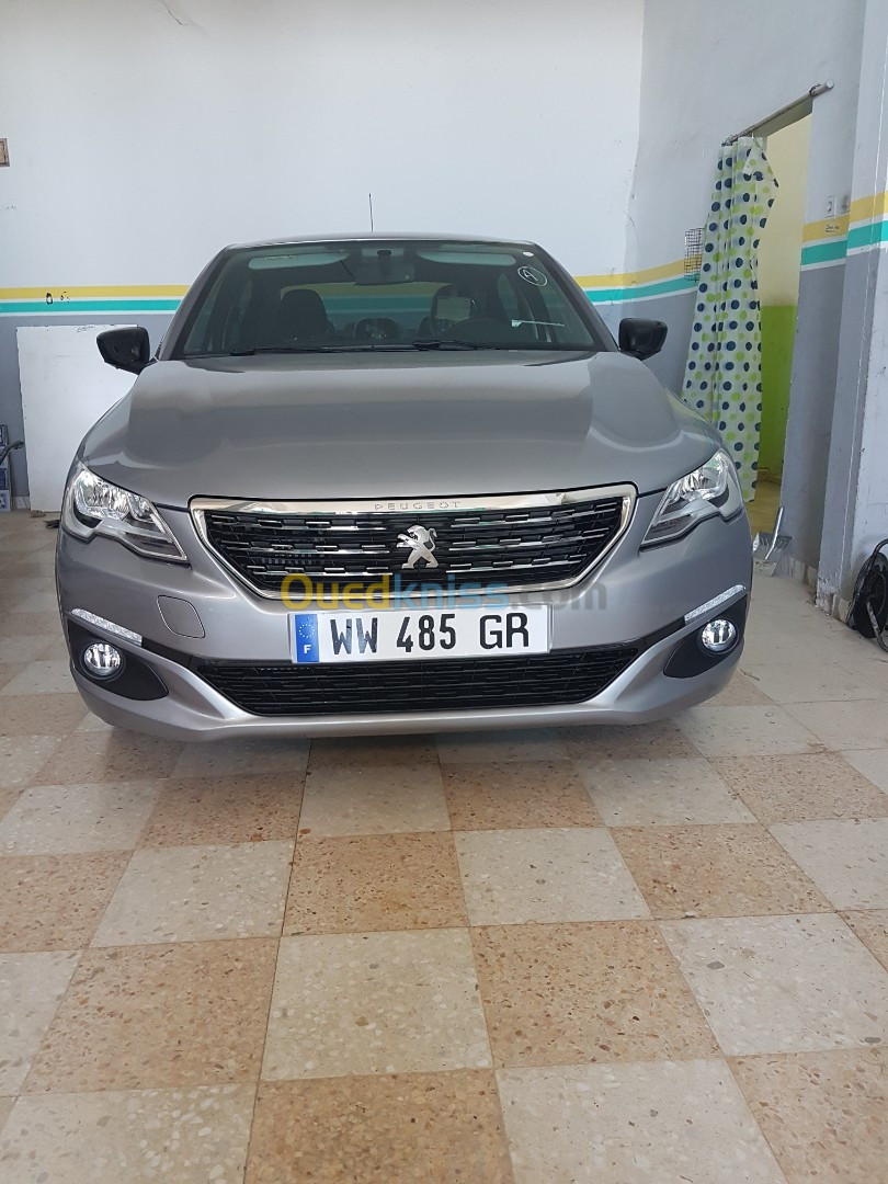 Peugeot 301 2023 Allure