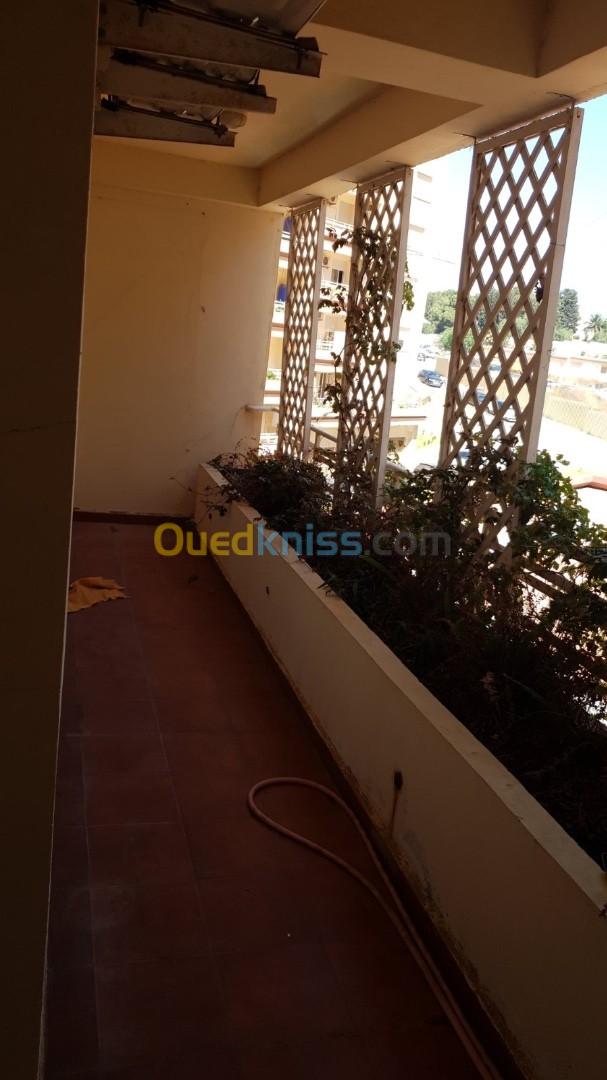 Location Appartement F03 Alger El achour