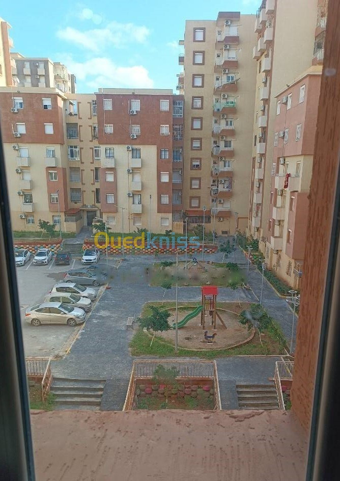 Location Appartement F5 Alger Bordj el bahri