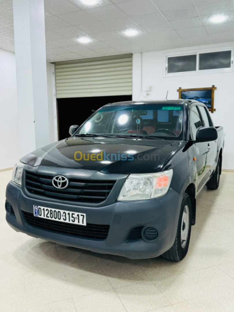 Toyota Hilux 2015 LEGEND DC 4x2