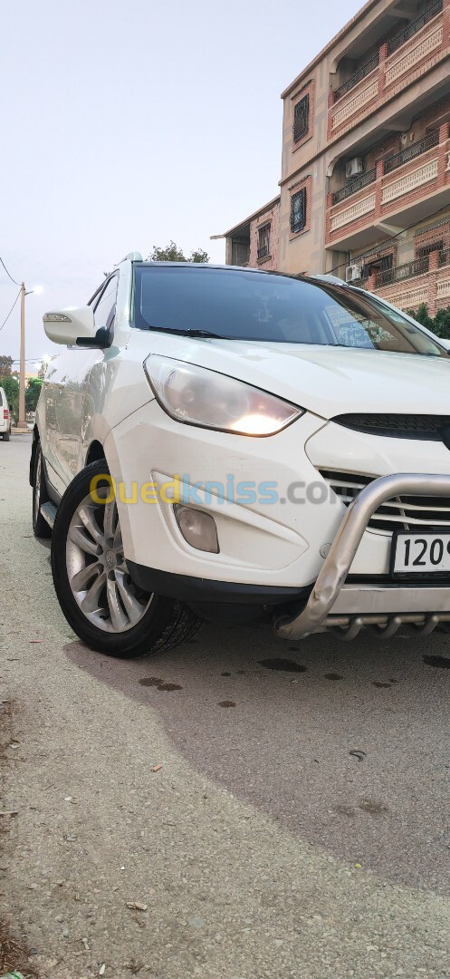 Hyundai Tucson 4*4 Auto 2014 