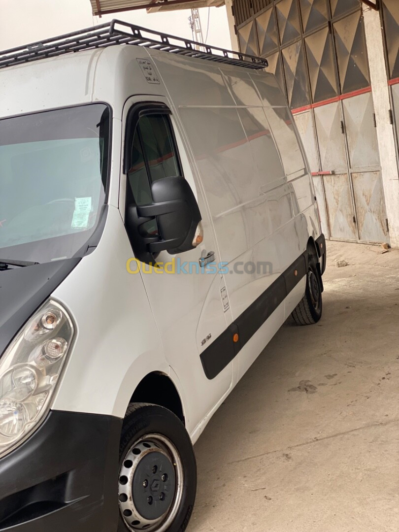 Master3 3panou Renault Master 3 2013