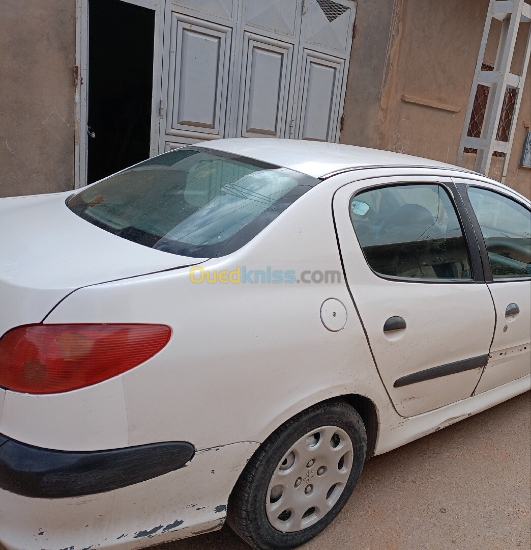 Peugeot 206 Sedan 2008 206 Sedan