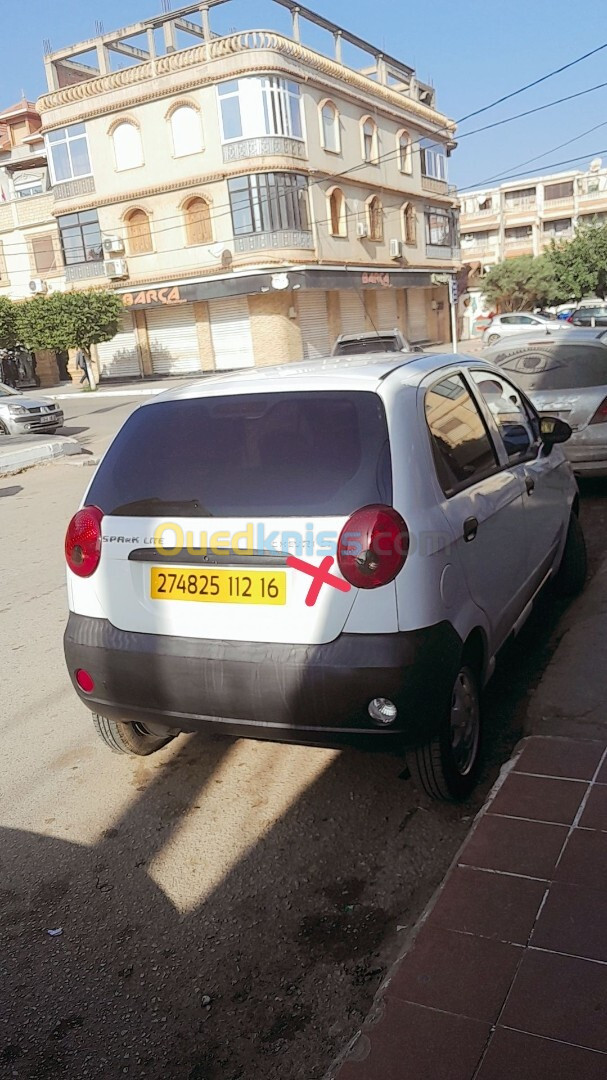 Chevrolet Spark 2012 Lite Base