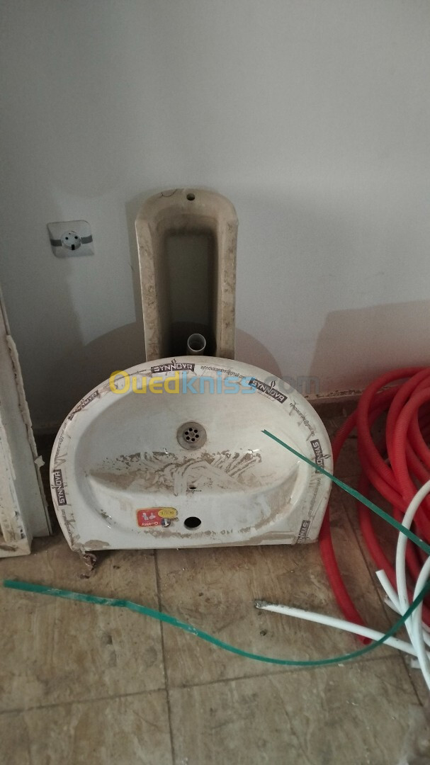 Porte fenêtre PVC l'évier lavabo