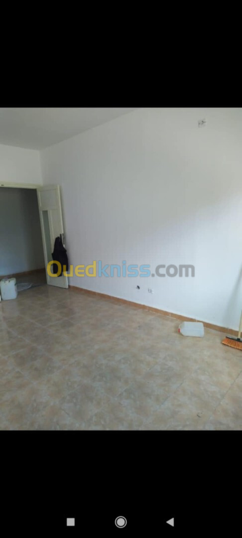 Location Appartement F3 Blida Bouinan