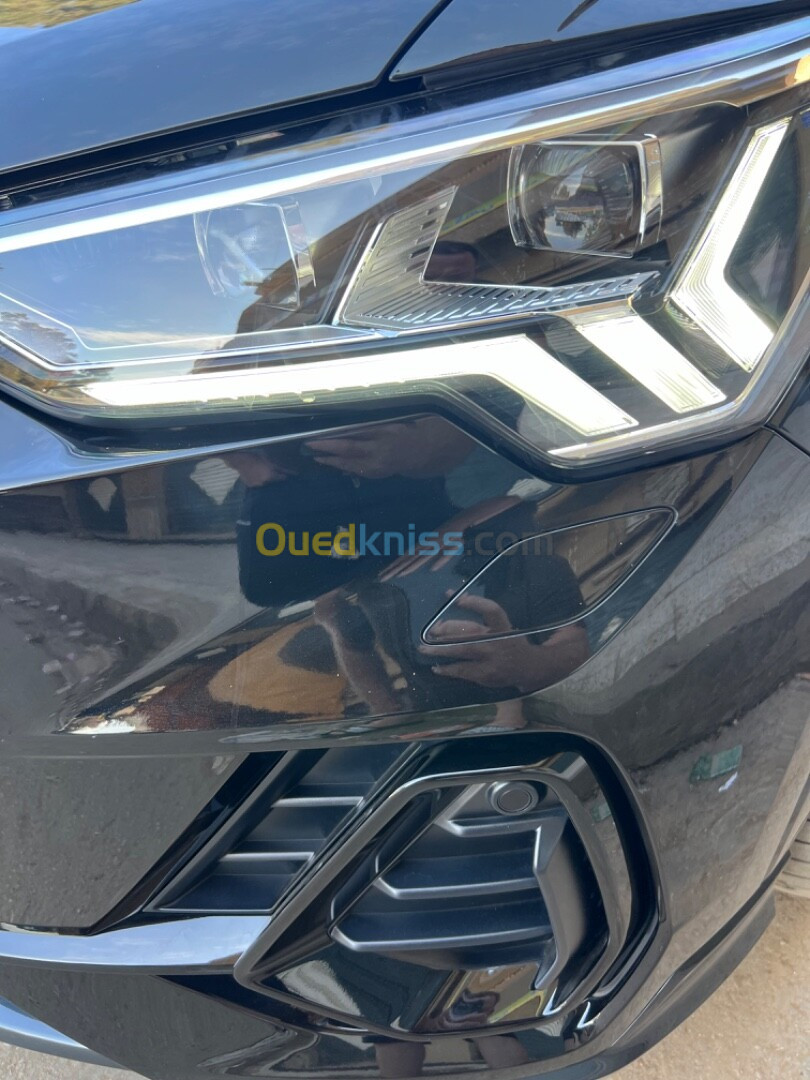 Audi Q3 2023 Q3