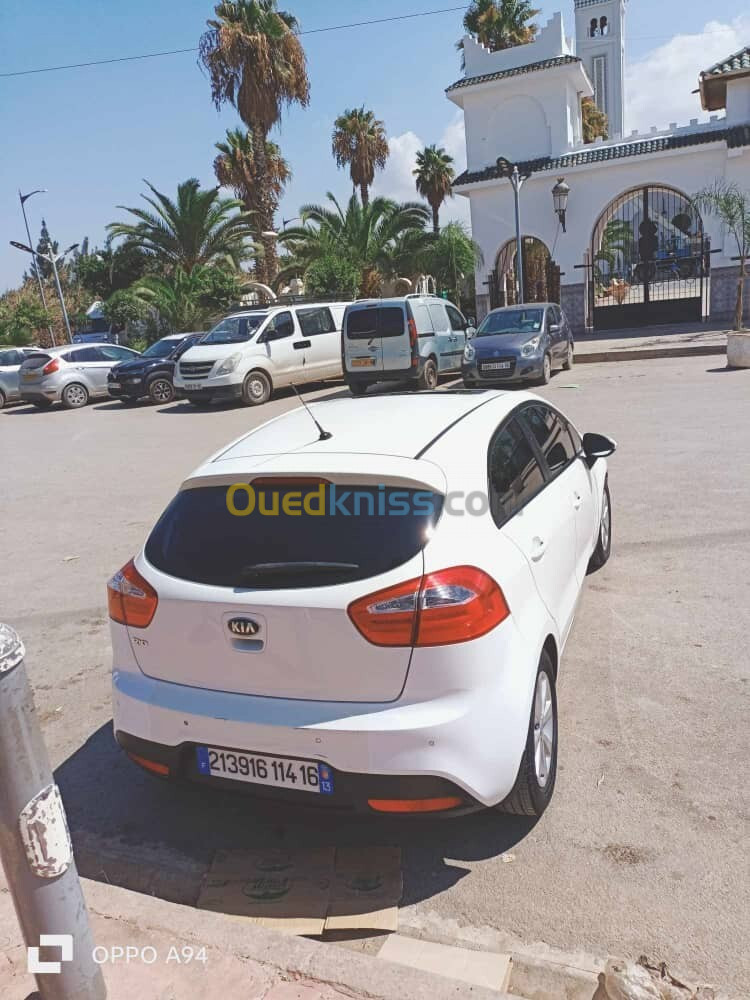 Kia Rio 5 portes 2014 Funny