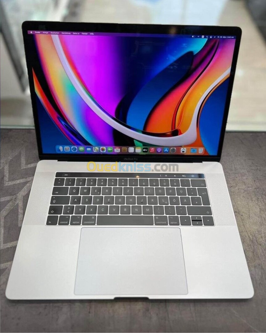 MacBook Pro 2017 15 Inch 