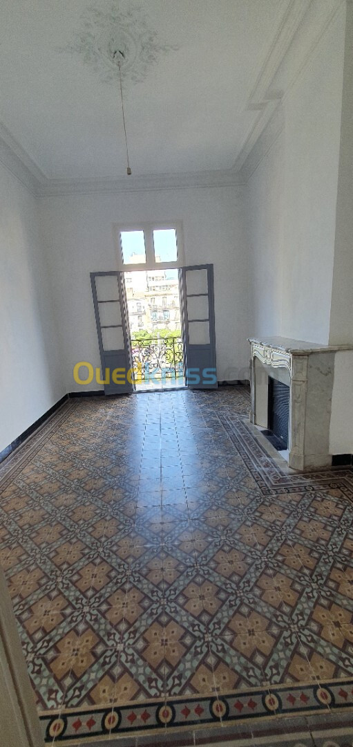 Vente Appartement F5 Oran Oran