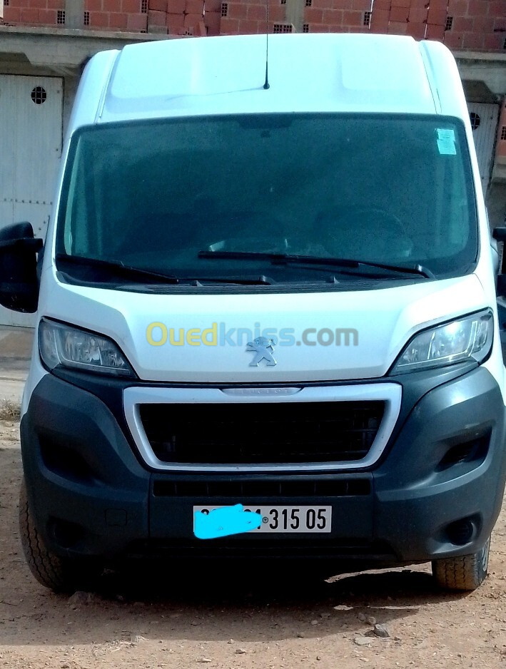 Peugeot Boxer feranse 2015