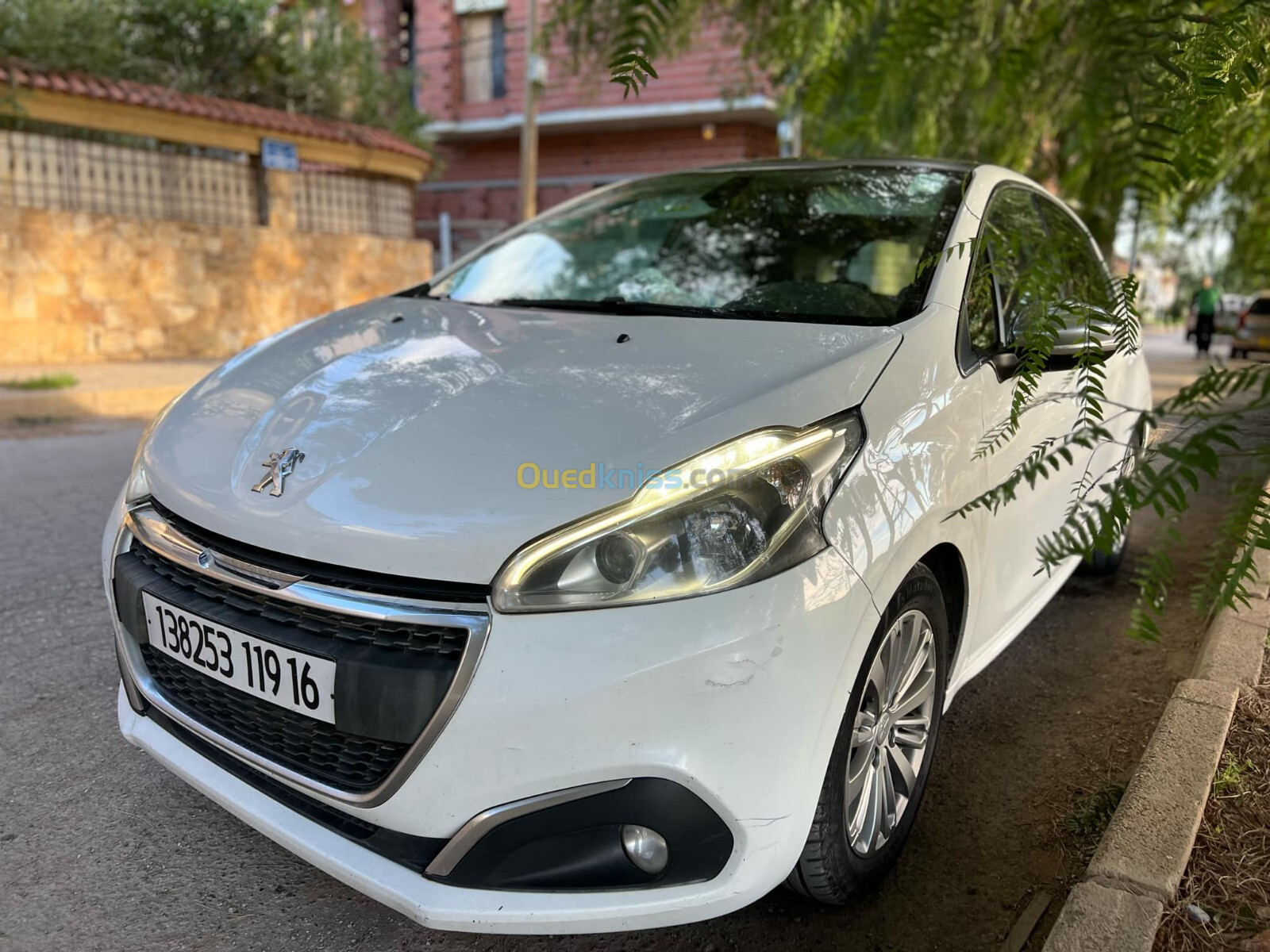 Peugeot 208 2019 Allure Facelift