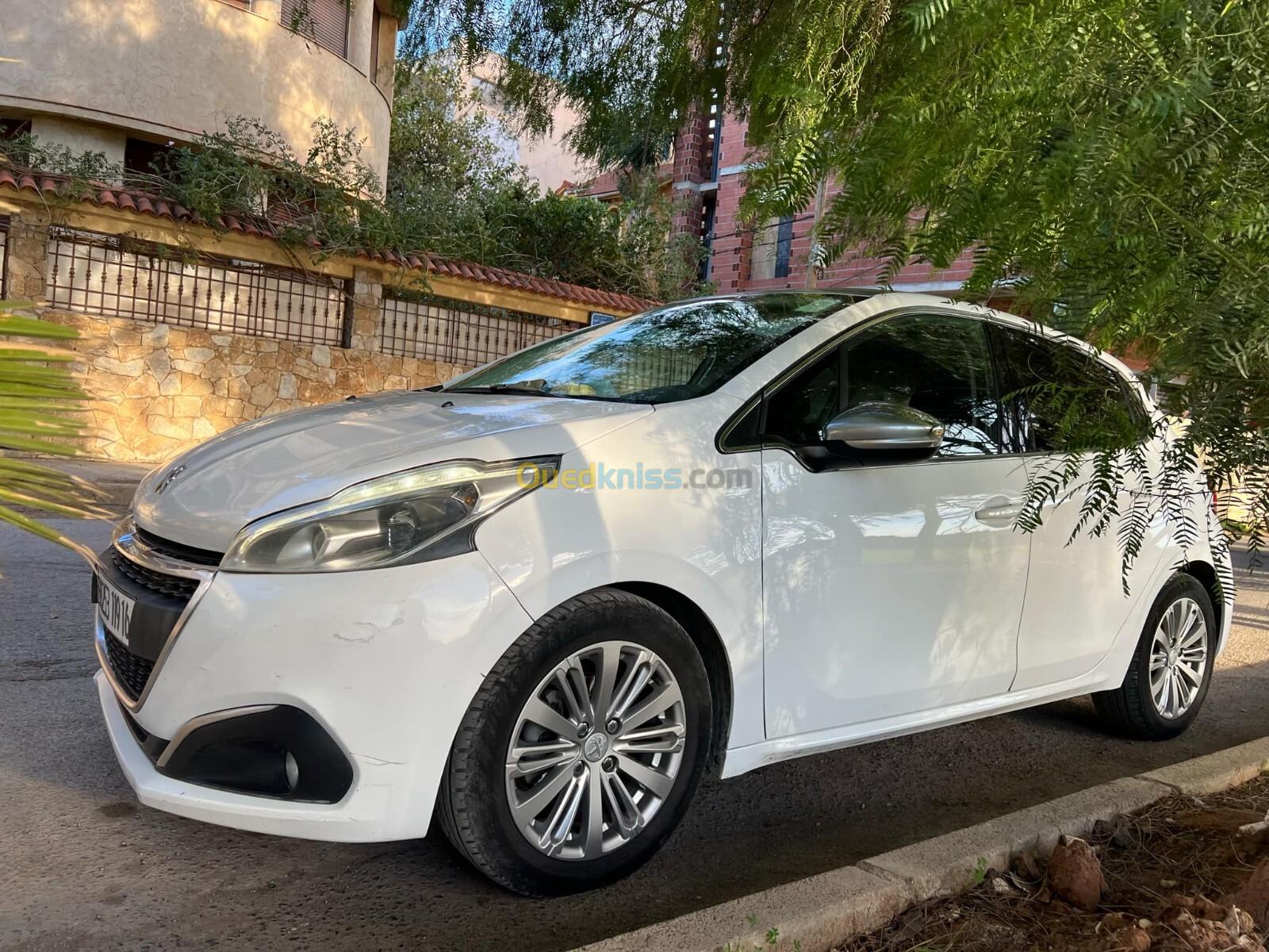 Peugeot 208 2019 Allure Facelift