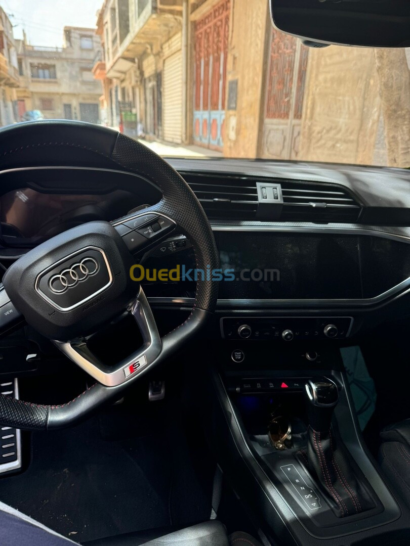 Audi Q3 2020 S-Line