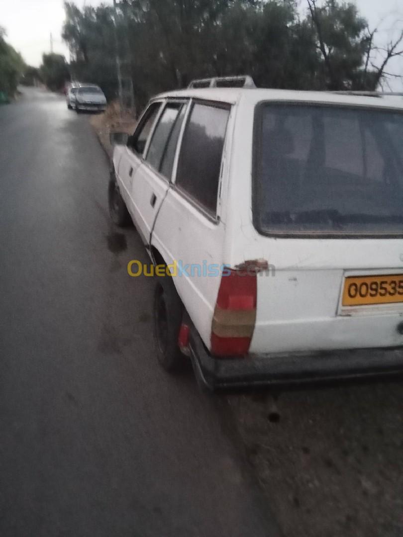 Peugeot 305 1986 