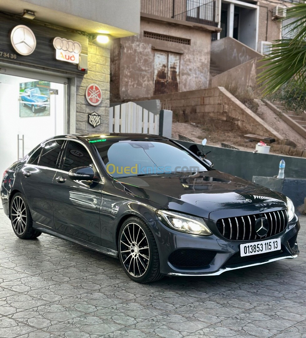 Mercedes Classe C 2015 AMG 220