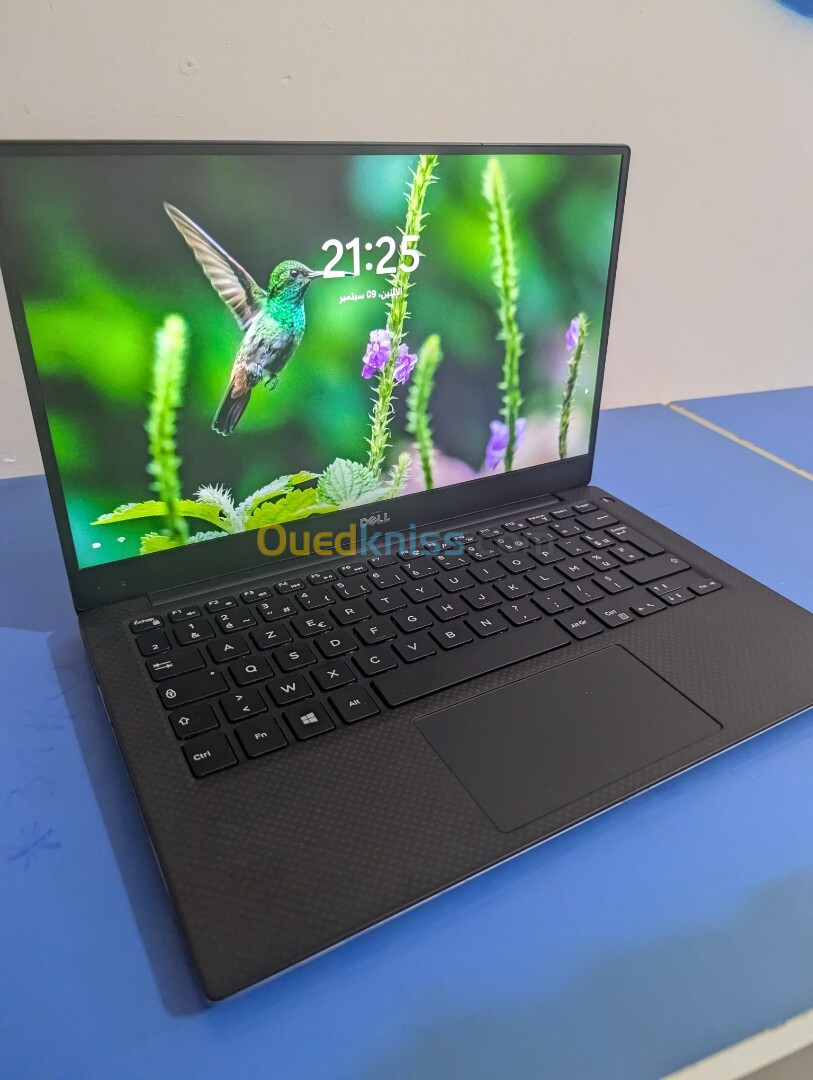 DELL XPS 13 i7 7th gen 8GB Ram DDR3 256GB SSD Nvme 13"