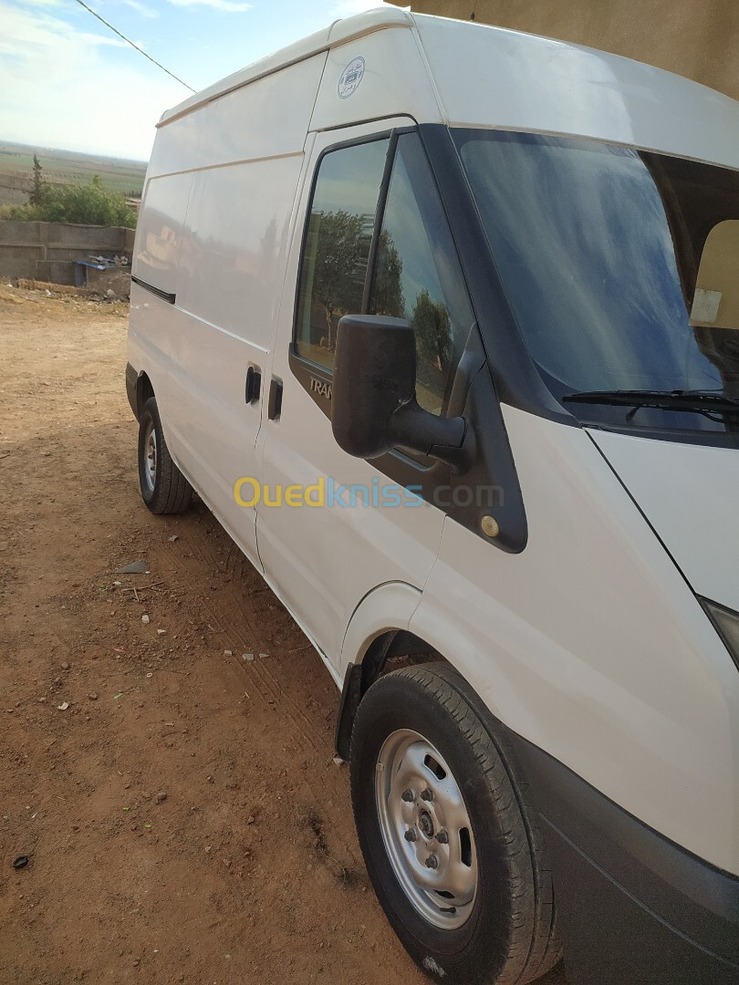 Ford TRANSIT 2012