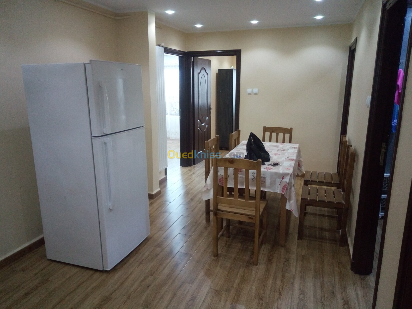 Location Appartement F4 Jijel Jijel