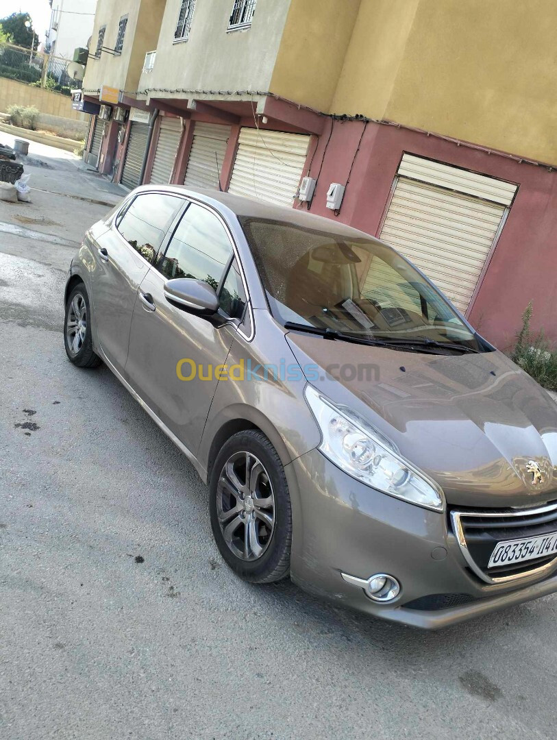 Peugeot 208 2014 208