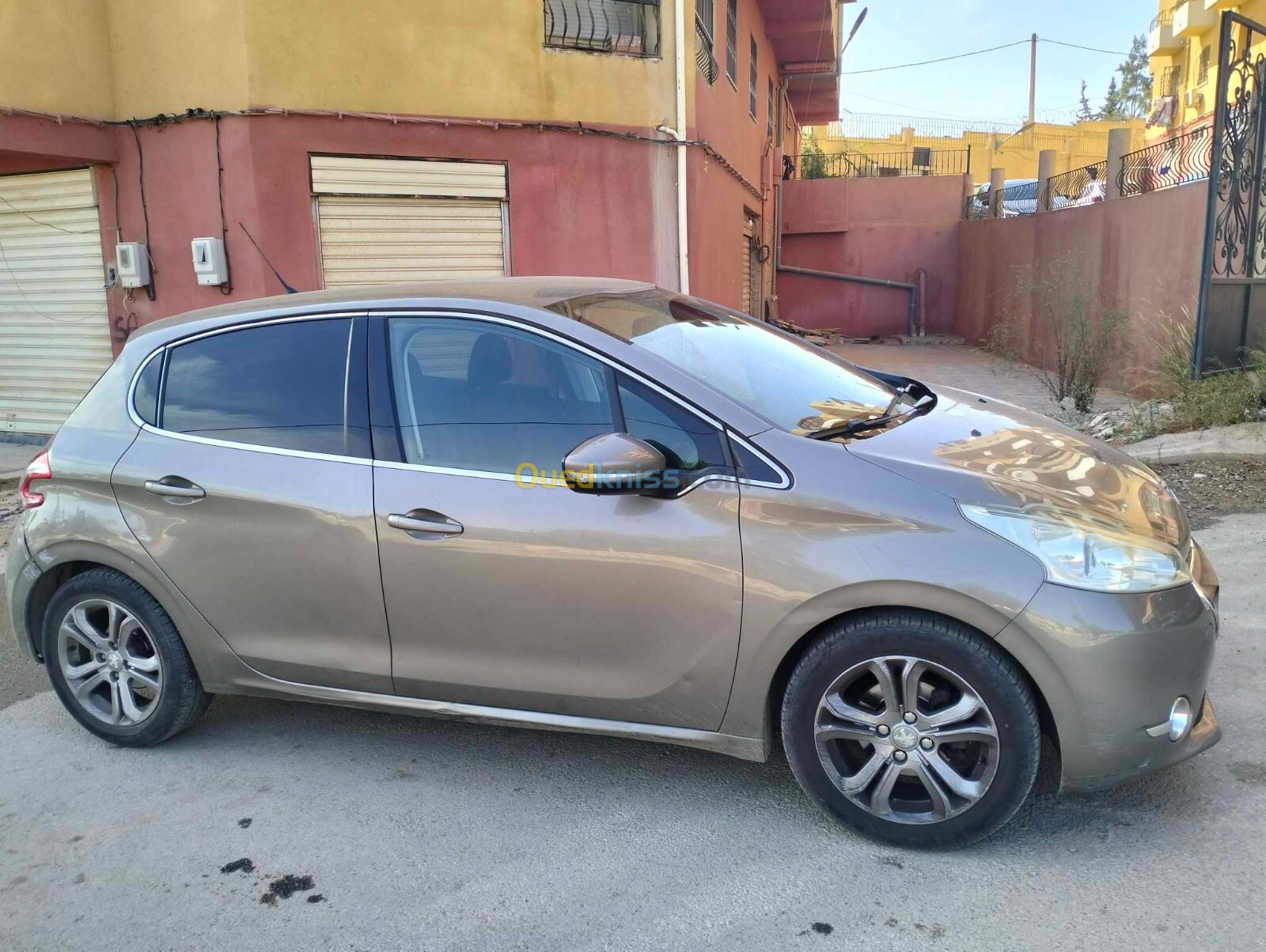 Peugeot 208 2014 208