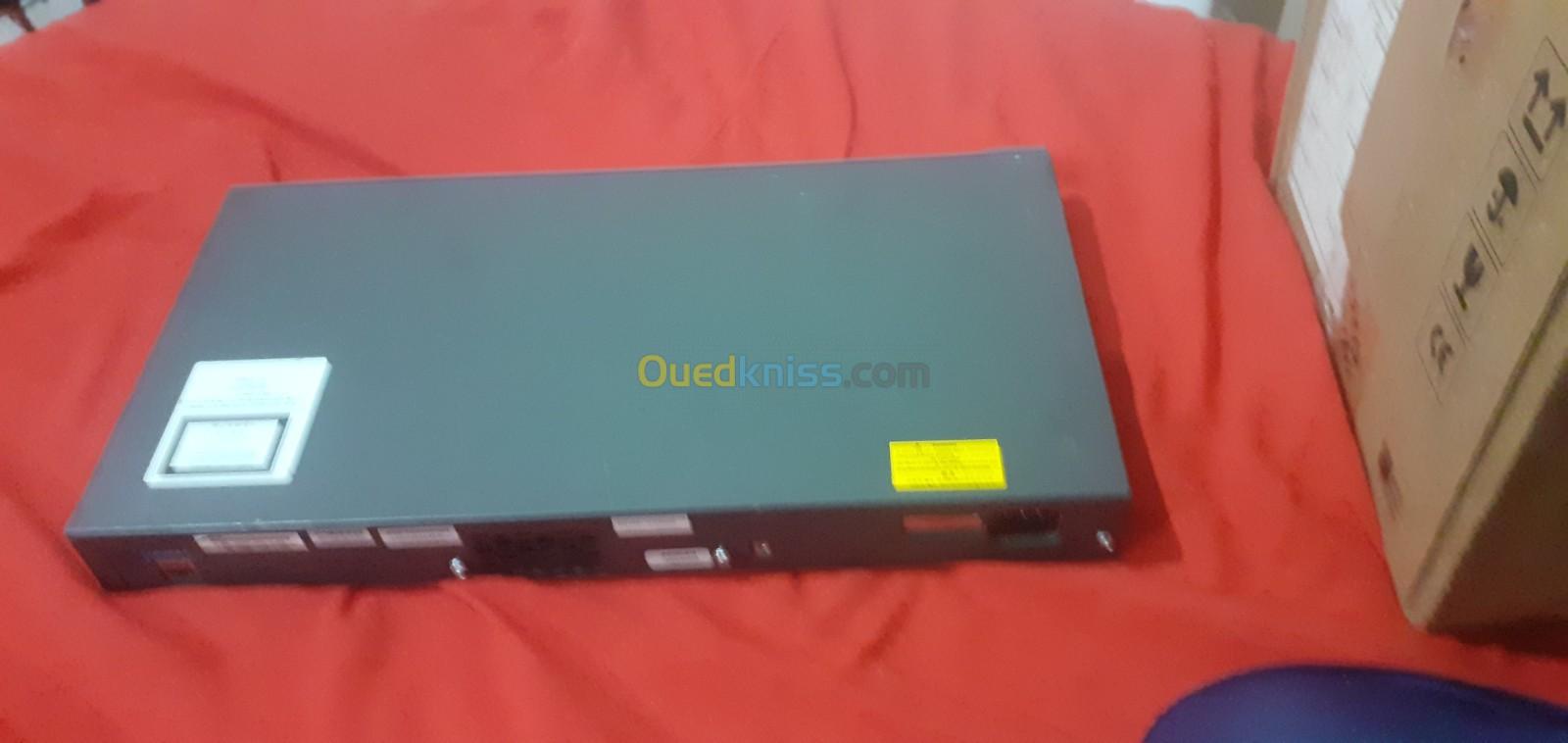 Switch cisco / ws-2960-24 TC-L