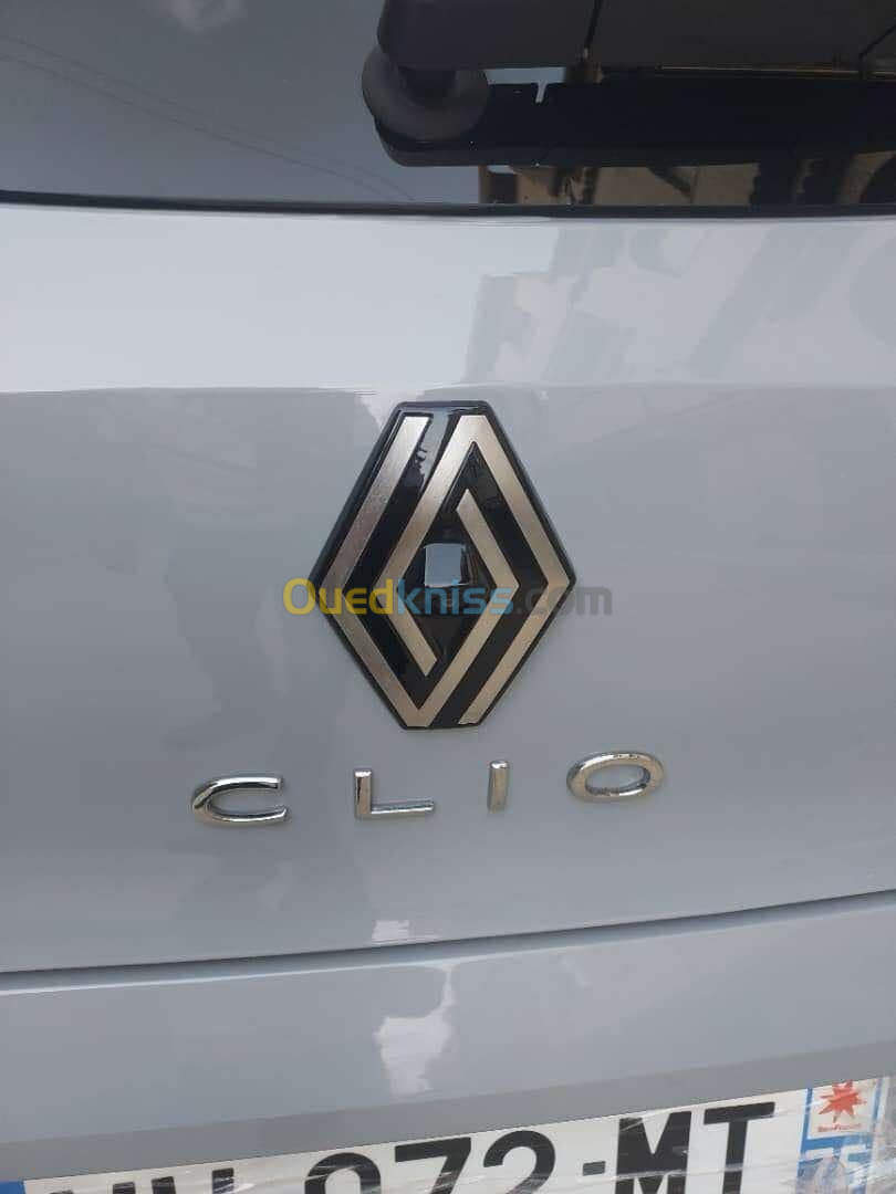 Renault Clio 5 évolution 2024 2024 Évolution