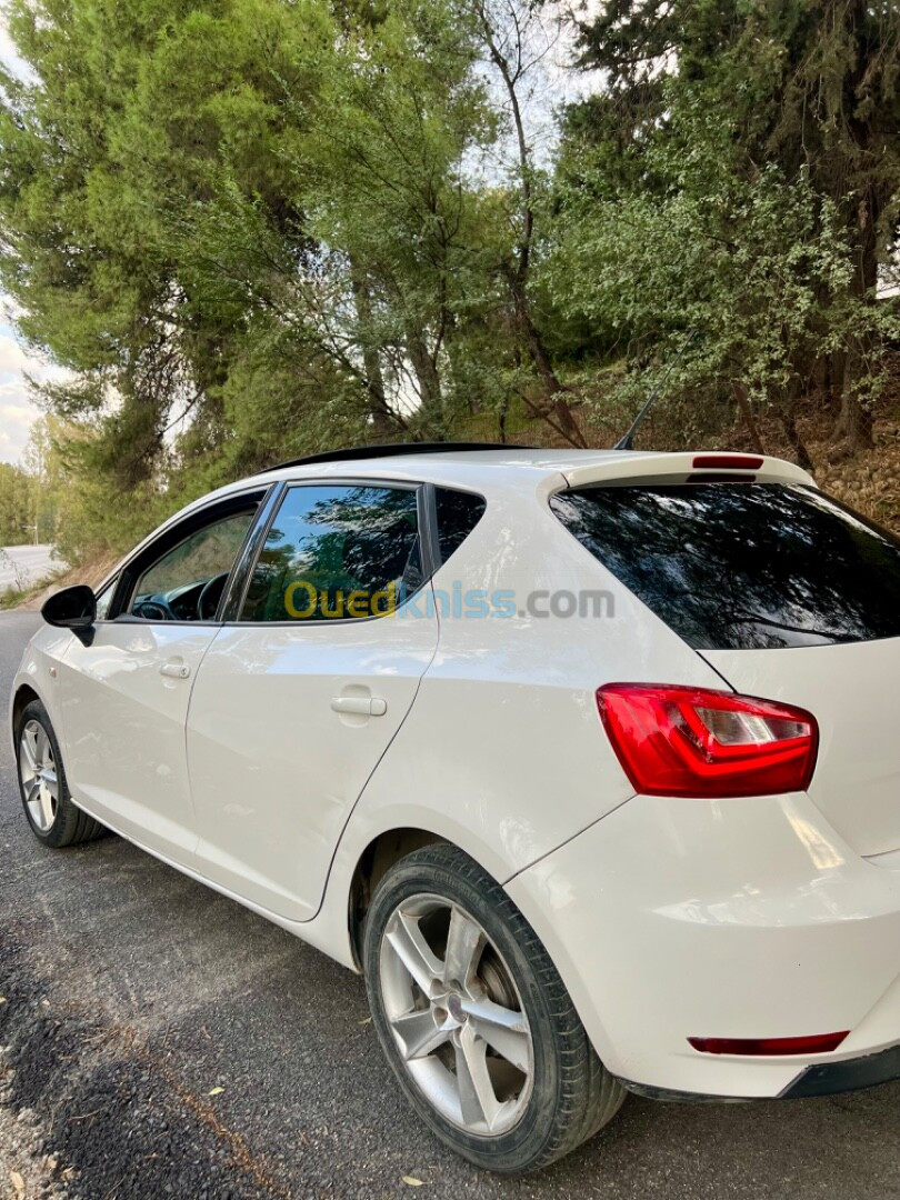 Seat Ibiza 2013 Fully +Toit ouvrant