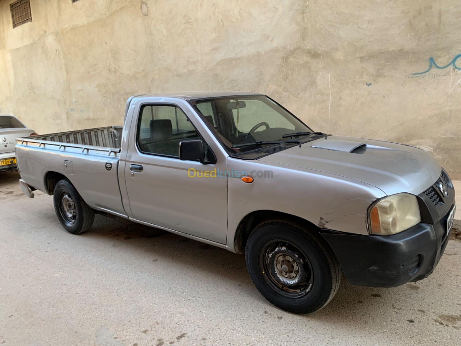 Nissan Pickup 2012 Pickup