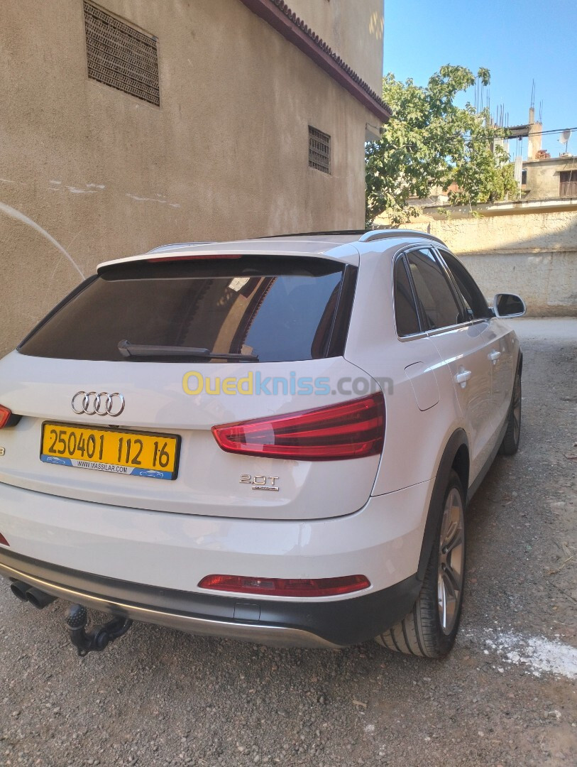 Audi Q3 2012 Off Road