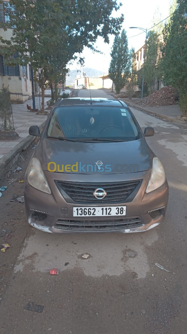 Nissan Sunny 2012 Sunny