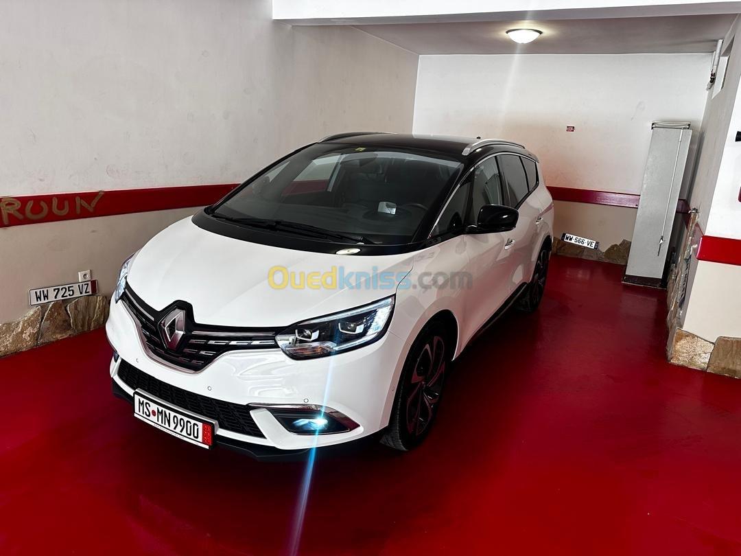 Renault Grand Scenic 2023 Executive