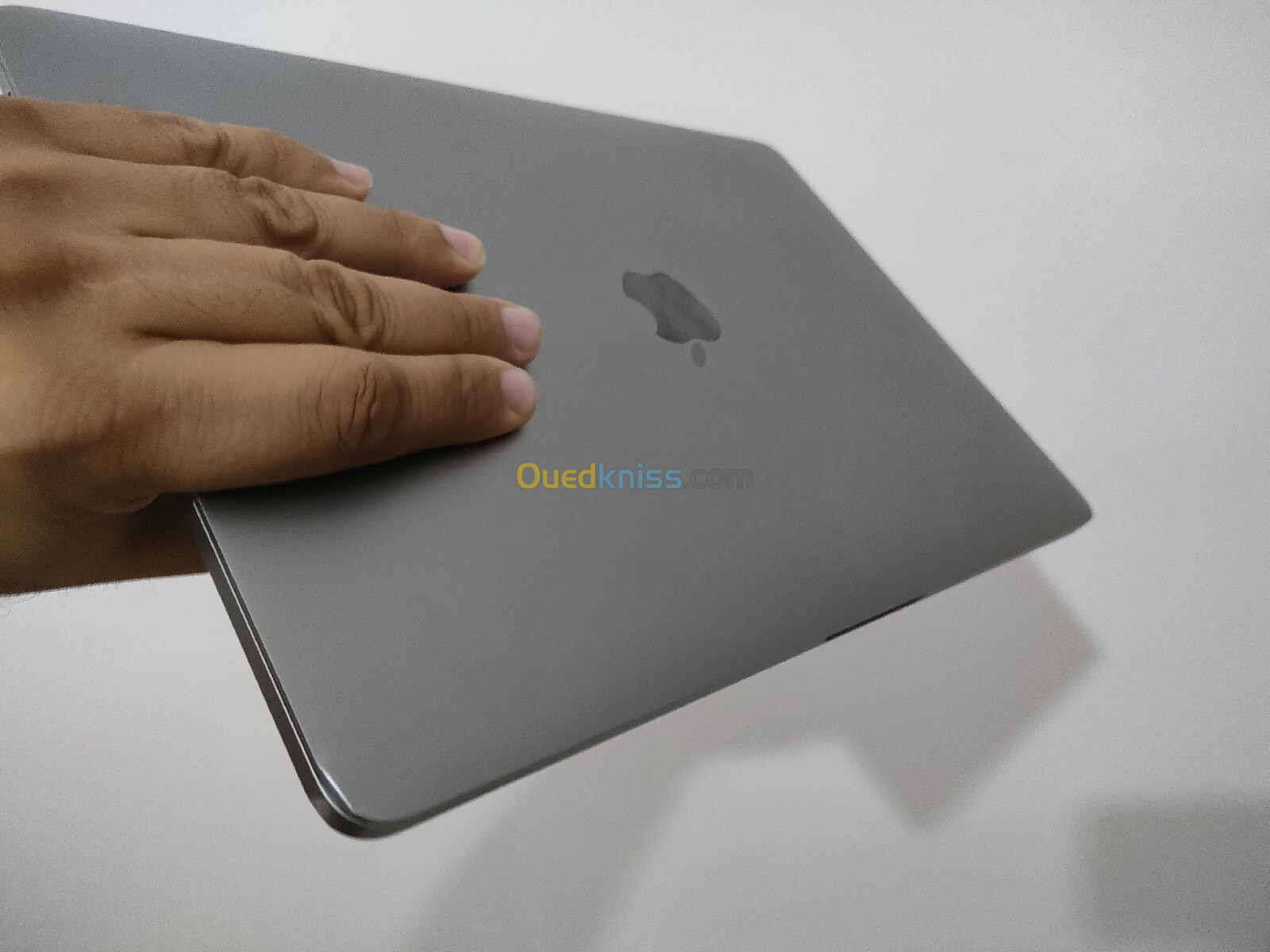 MacBook pro i7 