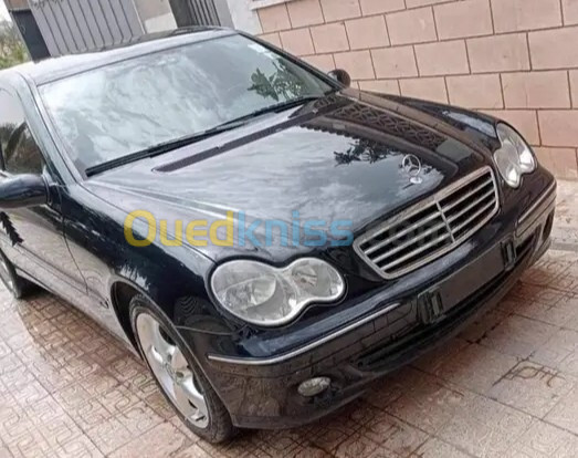 Mercedes Classe C 2002 220 Exclusive