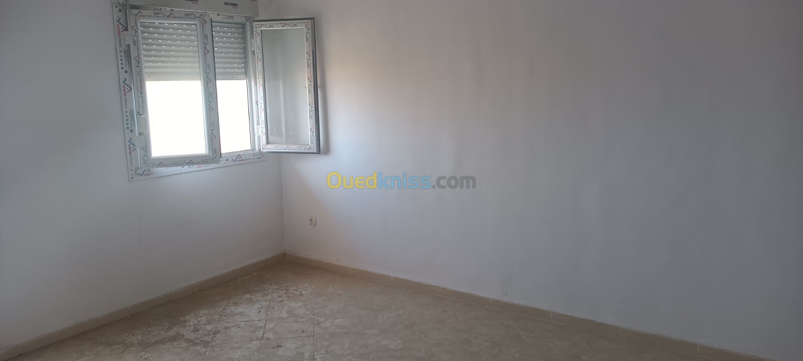 Location Appartement F4 Alger Mahelma