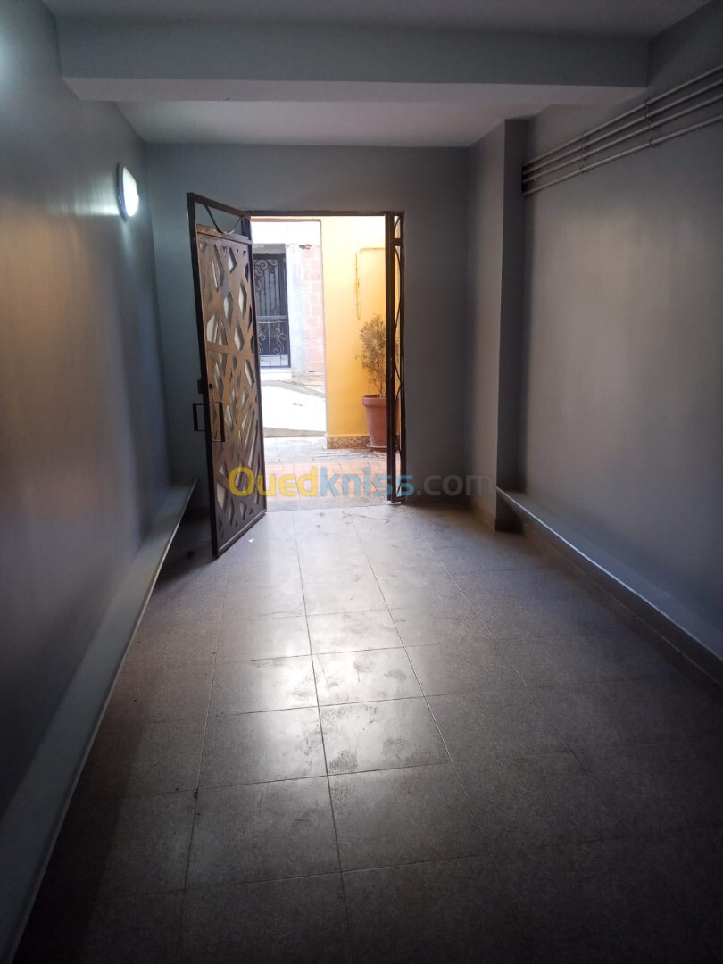 Vente Niveau De Villa F3 Alger Birkhadem