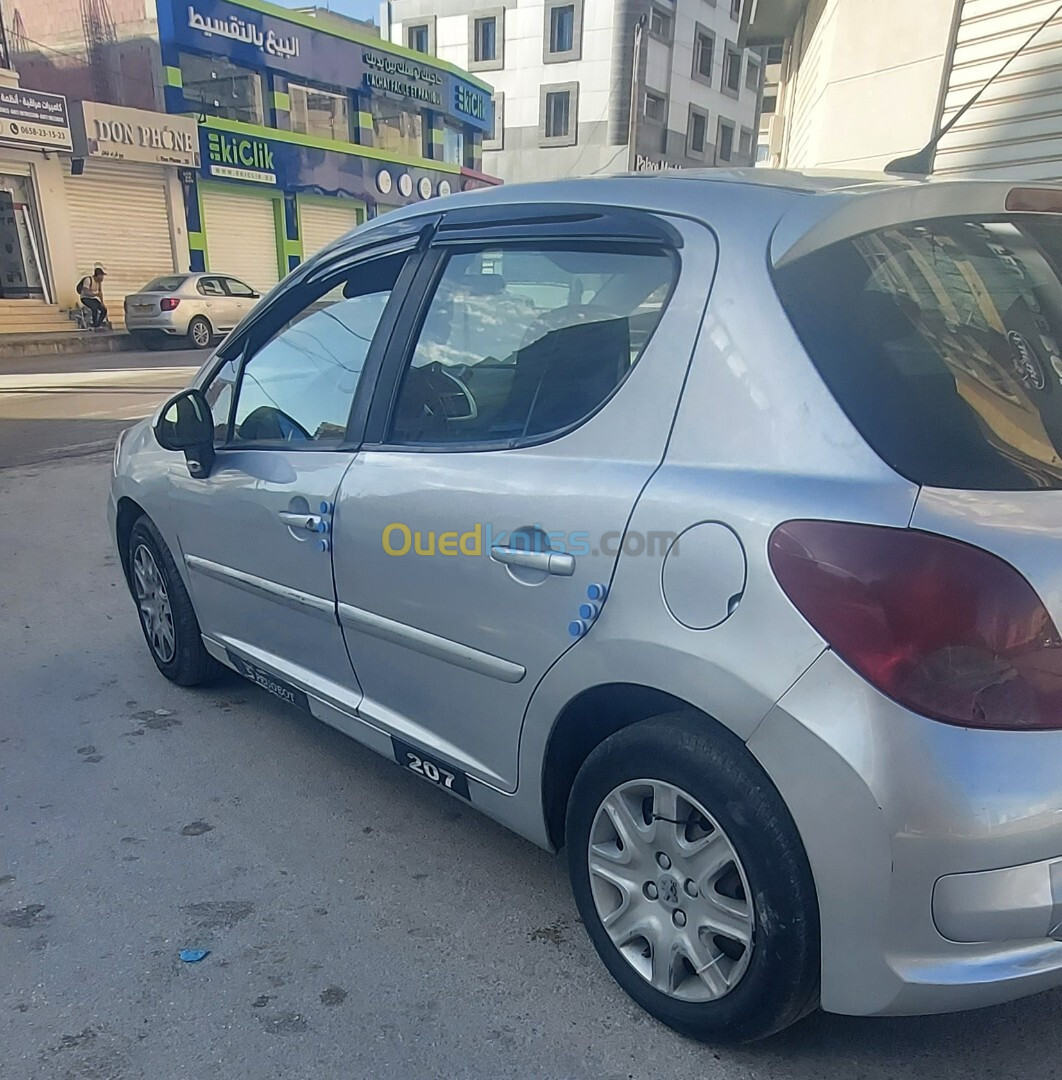 Peugeot 207 2008 