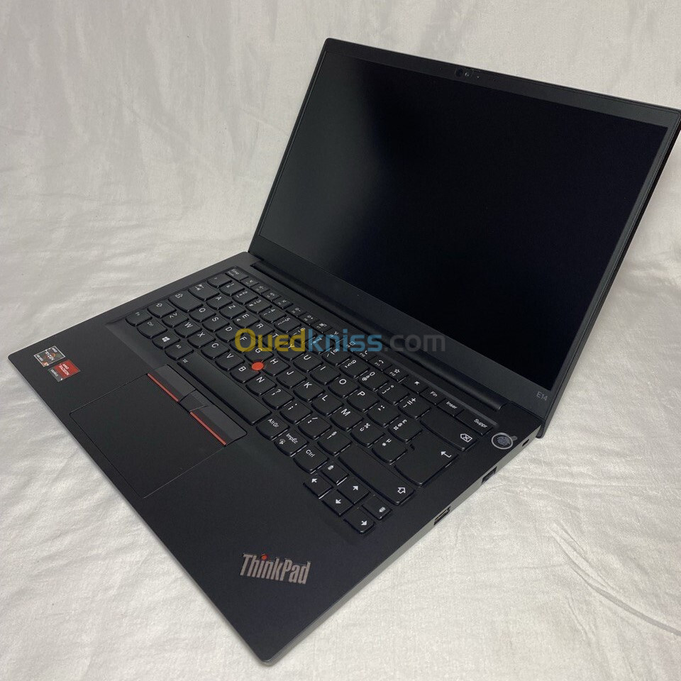 Lenovo ThinkPad E14 - RYZEN 5 5500U 4.0GHz - 8 Go DDR - 512 Go